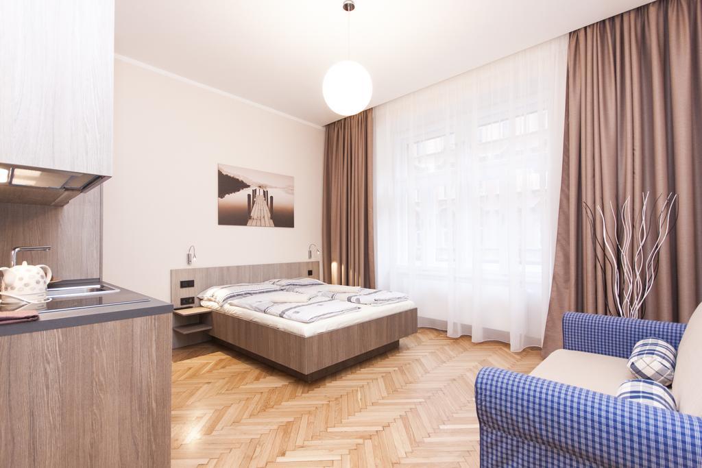 براغ Manesova Astra Apartment الغرفة الصورة