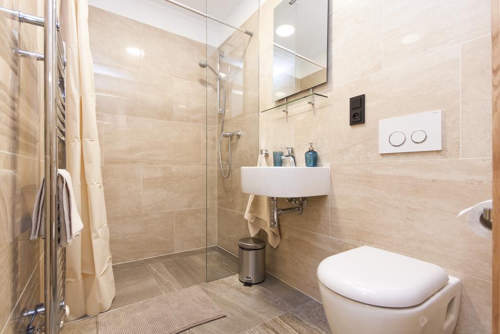 براغ Manesova Astra Apartment الغرفة الصورة