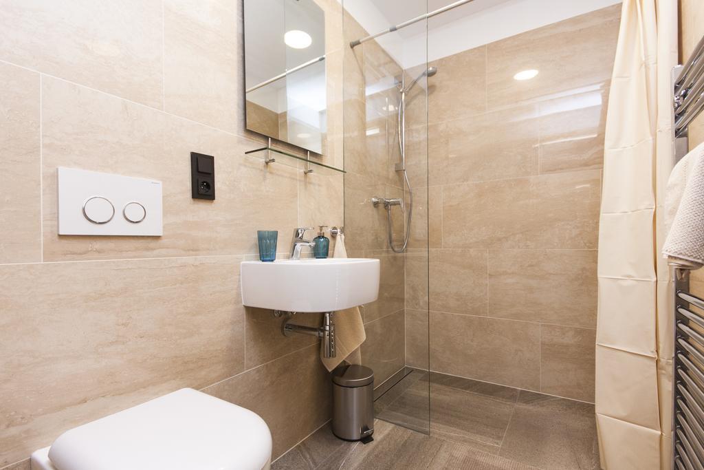 براغ Manesova Astra Apartment الغرفة الصورة