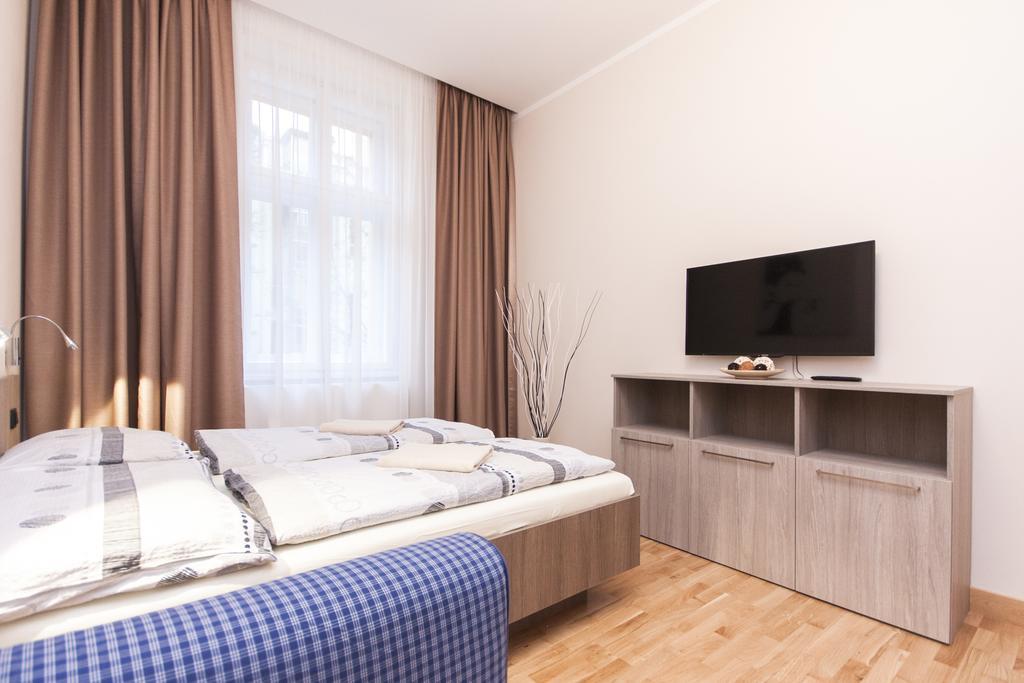 براغ Manesova Astra Apartment الغرفة الصورة
